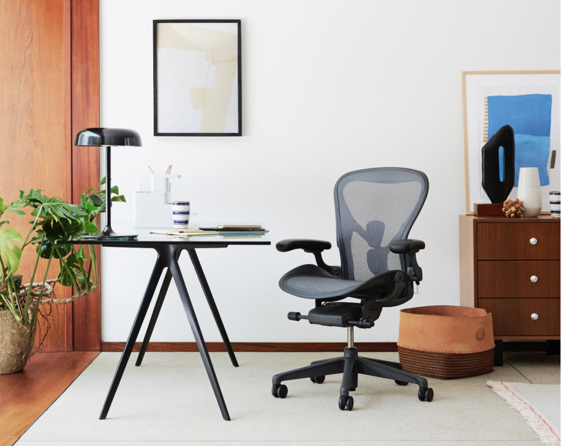 Aeron Chair 101: The Story You Probably Didn’t Know Before