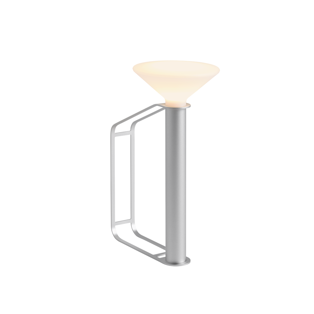 Piton Portable Lamp